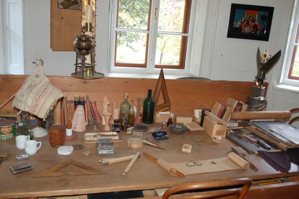 A glimpse of Plecnik’s studio. 