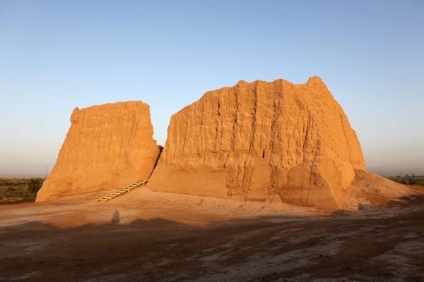 Ruins of Great Kyz Kala fortress at Merv.